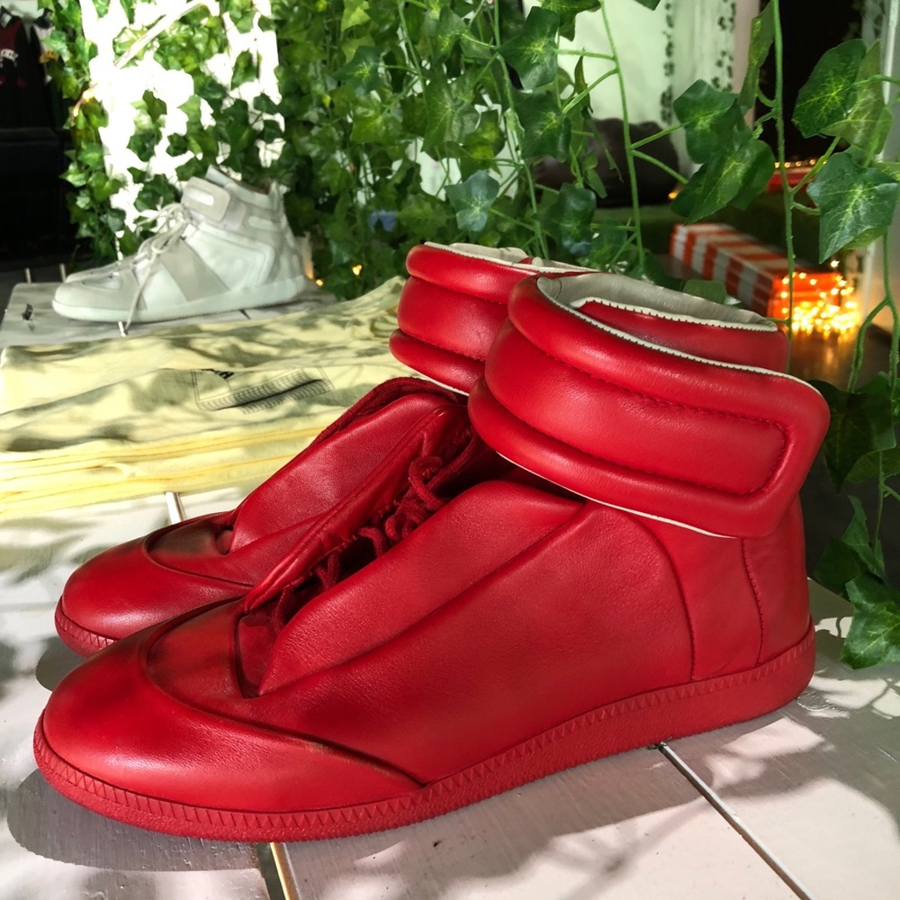 Maison Martin Margiela red futures size 11.5